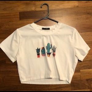 White cactus cropped tee